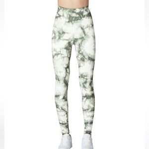 Nux Active One by One Legging CD- NWT